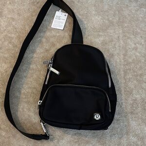 lululemon everyday sling bag.